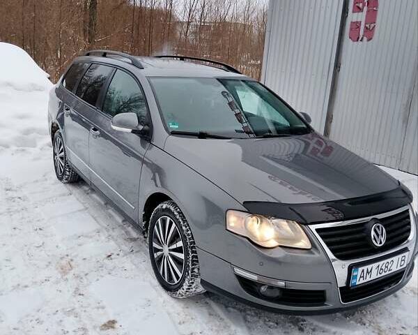 Серый Фольксваген Пассат, объемом двигателя 1.97 л и пробегом 314 тыс. км за 5199 $, фото 1 на Automoto.ua