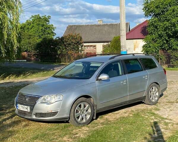 Серый Фольксваген Пассат, объемом двигателя 1.98 л и пробегом 259 тыс. км за 6300 $, фото 1 на Automoto.ua