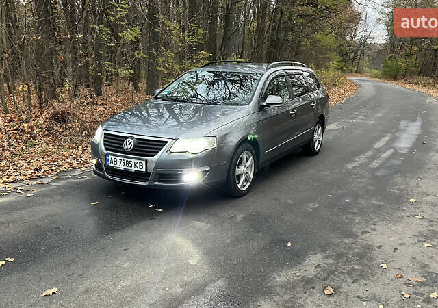 Серый Фольксваген Пассат, объемом двигателя 2 л и пробегом 326 тыс. км за 7300 $, фото 1 на Automoto.ua