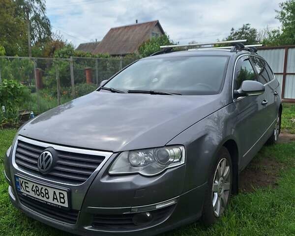 Серый Фольксваген Пассат, объемом двигателя 1.97 л и пробегом 347 тыс. км за 6800 $, фото 1 на Automoto.ua