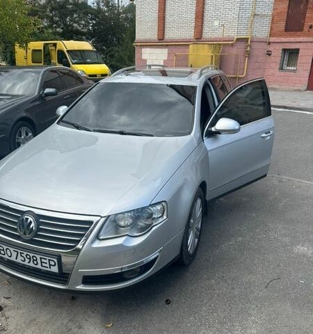 Серый Фольксваген Пассат, объемом двигателя 1.97 л и пробегом 285 тыс. км за 4500 $, фото 1 на Automoto.ua