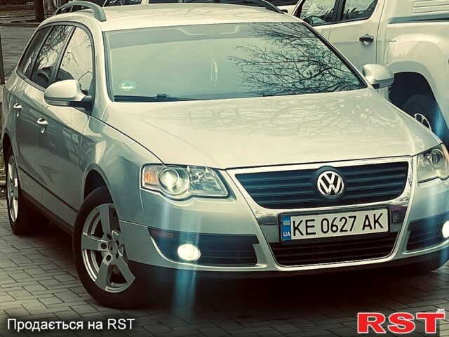 Сірий Фольксваген Пассат, об'ємом двигуна 1.6 л та пробігом 245 тис. км за 6500 $, фото 1 на Automoto.ua