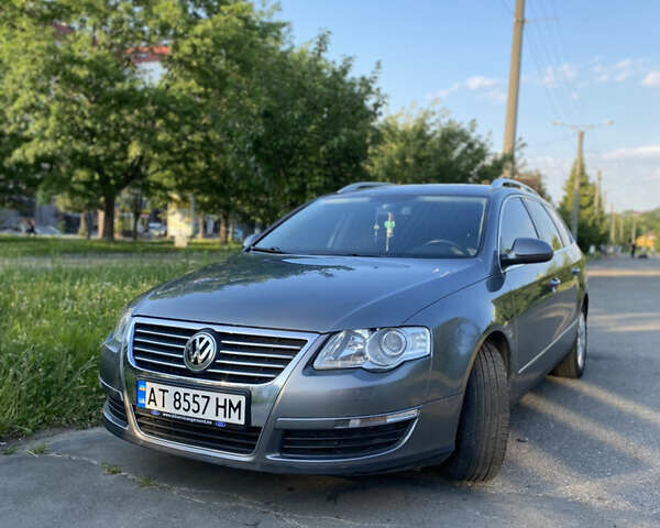 Сірий Фольксваген Пассат, об'ємом двигуна 2 л та пробігом 218 тис. км за 6500 $, фото 1 на Automoto.ua