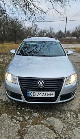 Сірий Фольксваген Пассат, об'ємом двигуна 1.6 л та пробігом 312 тис. км за 5300 $, фото 1 на Automoto.ua