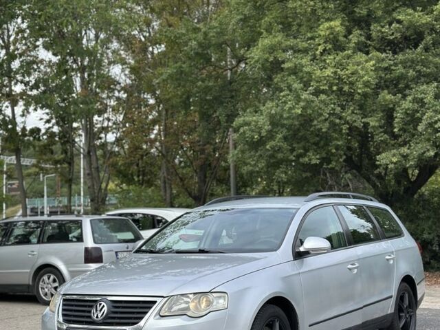 Сірий Фольксваген Пассат, об'ємом двигуна 1.9 л та пробігом 250 тис. км за 3300 $, фото 1 на Automoto.ua