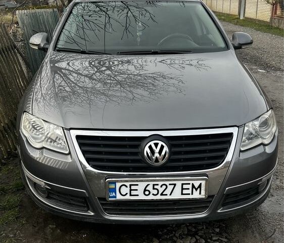 Серый Фольксваген Пассат, объемом двигателя 2 л и пробегом 225 тыс. км за 5700 $, фото 1 на Automoto.ua