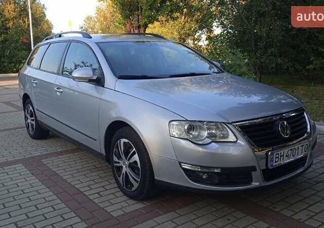 Фольксваген Пассат 2007 у Измаиле на Automoto.ua Сірий Фольксваген Пассат, об'ємом двигуна 1.97 л та пробігом 412 тис. км за 5000 $, фото 1 на Automoto.ua
