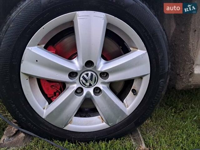 Сірий Фольксваген Пассат, об'ємом двигуна 2 л та пробігом 320 тис. км за 6000 $, фото 1 на Automoto.ua