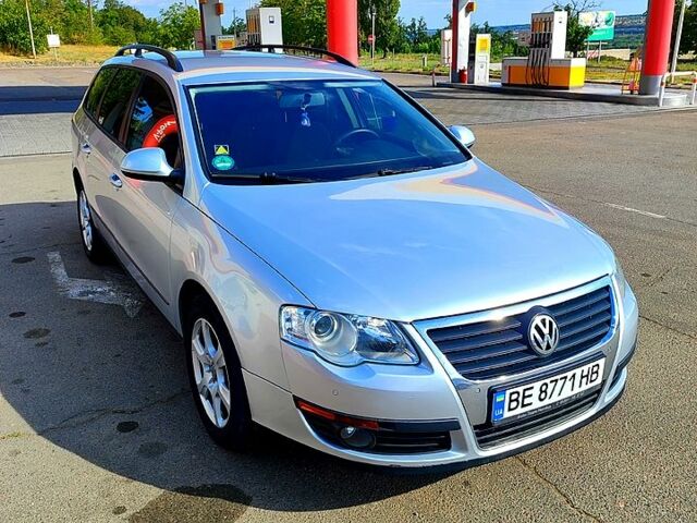 Сірий Фольксваген Пассат, об'ємом двигуна 2 л та пробігом 250 тис. км за 6300 $, фото 1 на Automoto.ua