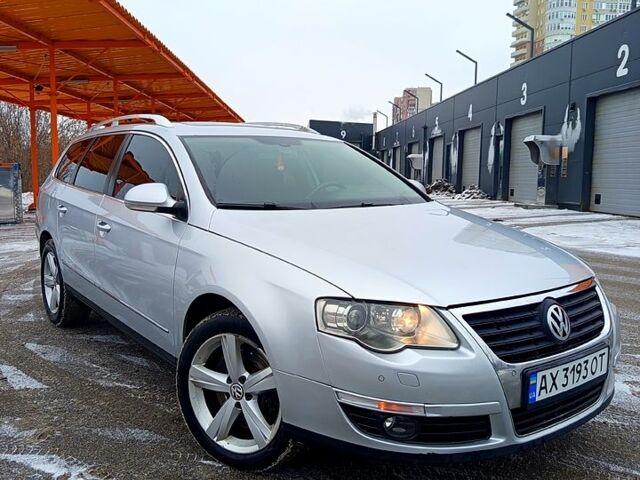 Серый Фольксваген Пассат, объемом двигателя 3.2 л и пробегом 31000 тыс. км за 4799 $, фото 1 на Automoto.ua