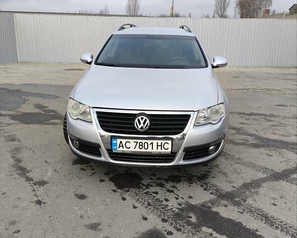 Серый Фольксваген Пассат, объемом двигателя 1.97 л и пробегом 222 тыс. км за 5400 $, фото 1 на Automoto.ua