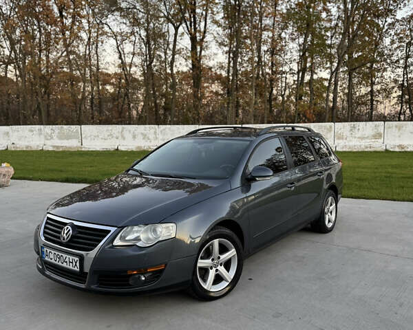 Сірий Фольксваген Пассат, об'ємом двигуна 1.97 л та пробігом 377 тис. км за 6500 $, фото 1 на Automoto.ua