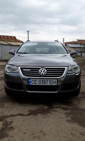 Серый Фольксваген Пассат, объемом двигателя 1.9 л и пробегом 320 тыс. км за 5200 $, фото 1 на Automoto.ua