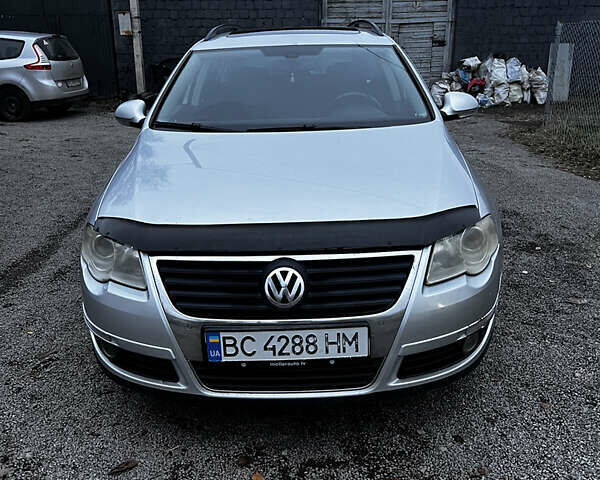 Серый Фольксваген Пассат, объемом двигателя 1.97 л и пробегом 386 тыс. км за 4999 $, фото 1 на Automoto.ua