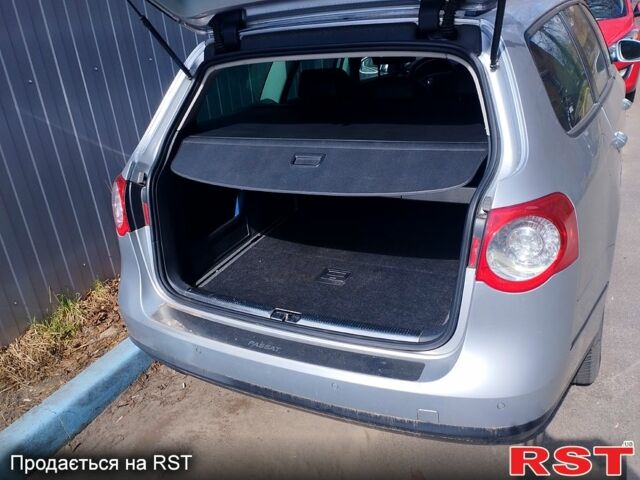 Серый Фольксваген Пассат, объемом двигателя 1.9 л и пробегом 305 тыс. км за 6200 $, фото 1 на Automoto.ua