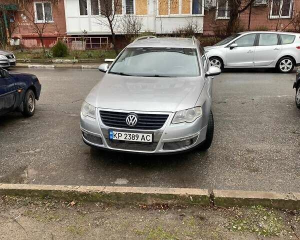 Серый Фольксваген Пассат, объемом двигателя 2 л и пробегом 497 тыс. км за 5700 $, фото 1 на Automoto.ua