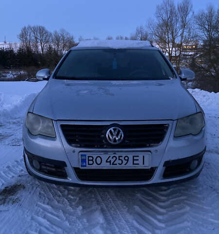 Сірий Фольксваген Пассат, об'ємом двигуна 2 л та пробігом 306 тис. км за 5900 $, фото 1 на Automoto.ua