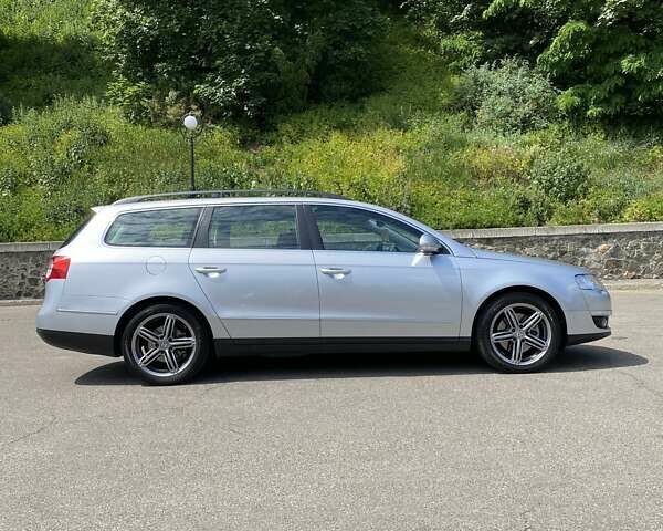 Серый Фольксваген Пассат, объемом двигателя 1.4 л и пробегом 195 тыс. км за 8900 $, фото 1 на Automoto.ua