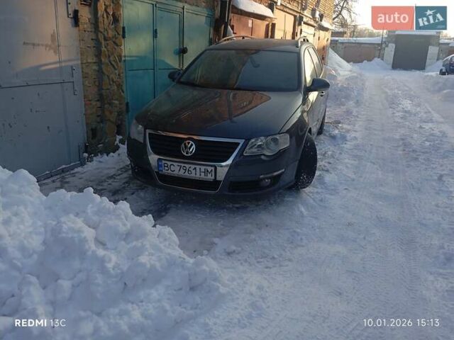 Серый Фольксваген Пассат, объемом двигателя 2 л и пробегом 280 тыс. км за 5950 $, фото 1 на Automoto.ua