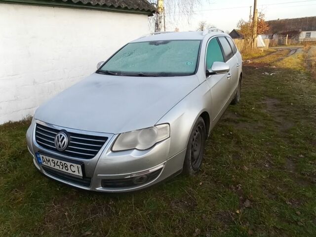 Серый Фольксваген Пассат, объемом двигателя 2 л и пробегом 360 тыс. км за 7200 $, фото 1 на Automoto.ua