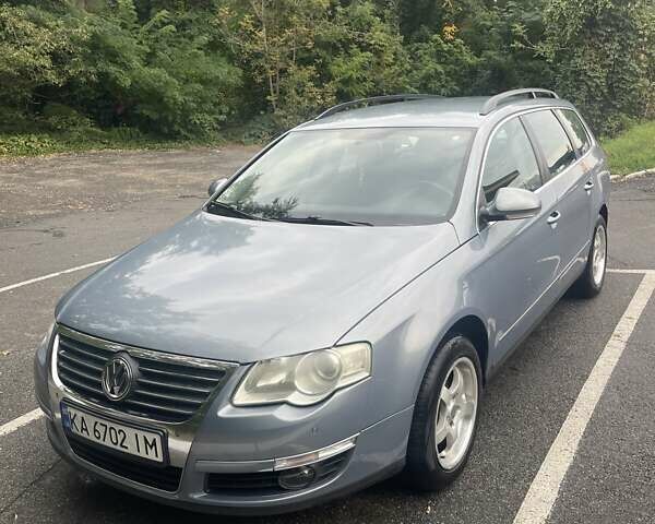 Серый Фольксваген Пассат, объемом двигателя 1.8 л и пробегом 271 тыс. км за 5800 $, фото 1 на Automoto.ua