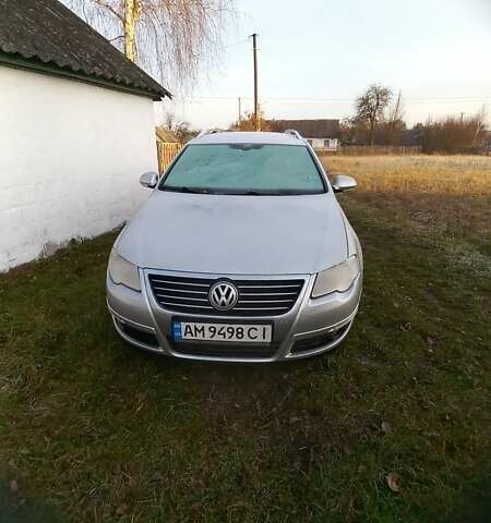 Серый Фольксваген Пассат, объемом двигателя 2 л и пробегом 360 тыс. км за 7200 $, фото 1 на Automoto.ua