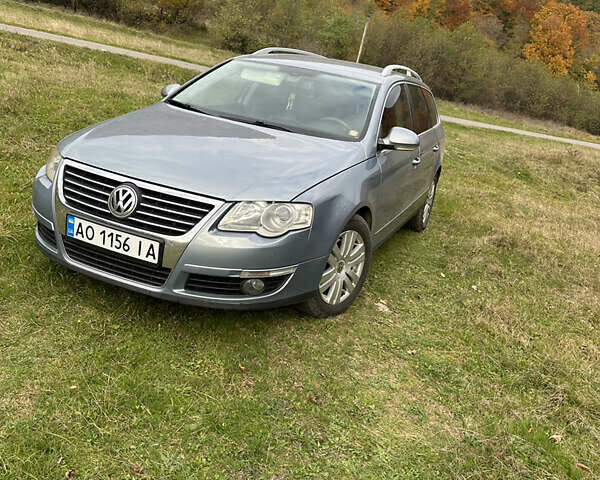 Фольксваген Пассат 2009 в Ужгороде на Automoto.ua Серый Фольксваген Пассат, объемом двигателя 1.97 л и пробегом 286 тыс. км за 6500 $, фото 1 на Automoto.ua