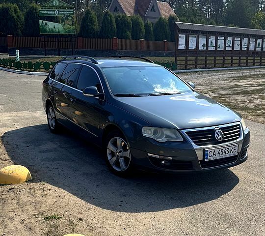 Сірий Фольксваген Пассат, об'ємом двигуна 1.4 л та пробігом 195 тис. км за 6200 $, фото 1 на Automoto.ua