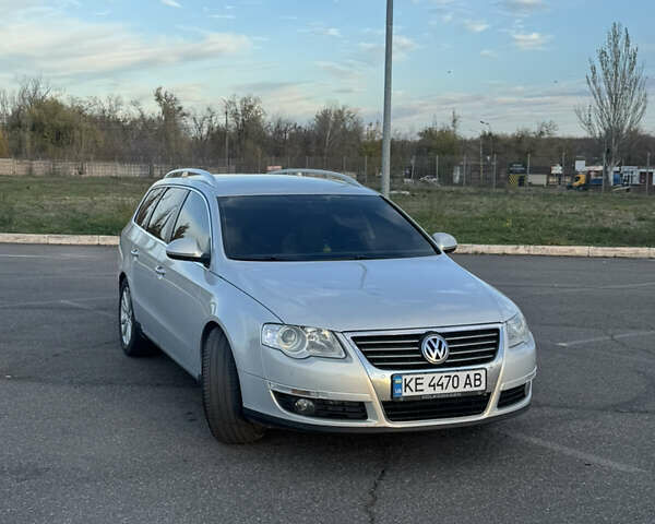 Серый Фольксваген Пассат, объемом двигателя 1.97 л и пробегом 334 тыс. км за 7000 $, фото 1 на Automoto.ua