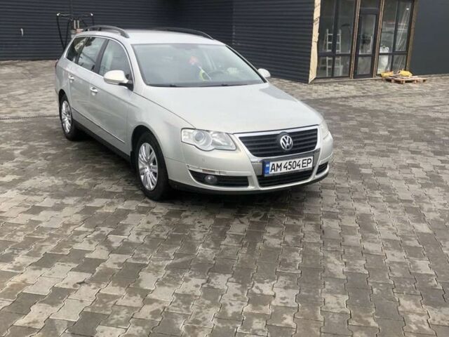 Серый Фольксваген Пассат, объемом двигателя 2 л и пробегом 285 тыс. км за 9000 $, фото 1 на Automoto.ua