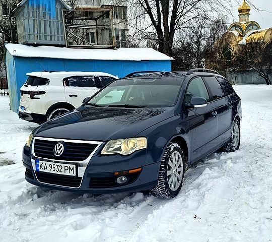 Серый Фольксваген Пассат, объемом двигателя 1.4 л и пробегом 0 тыс. км за 6300 $, фото 1 на Automoto.ua