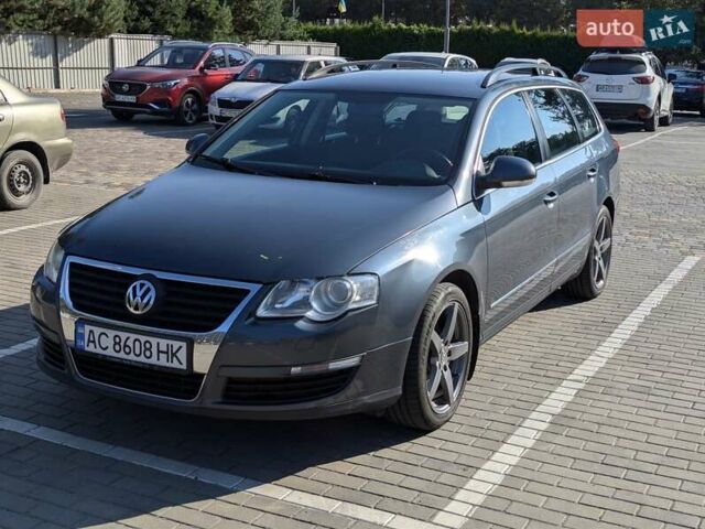 Сірий Фольксваген Пассат, об'ємом двигуна 1.6 л та пробігом 235 тис. км за 5900 $, фото 1 на Automoto.ua