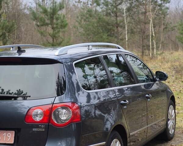Серый Фольксваген Пассат, объемом двигателя 0 л и пробегом 347 тыс. км за 6500 $, фото 1 на Automoto.ua