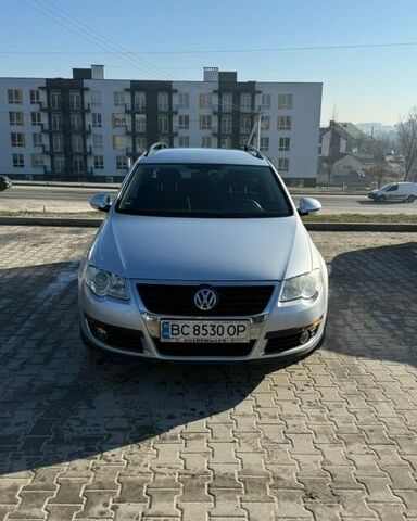 Сірий Фольксваген Пассат, об'ємом двигуна 1.97 л та пробігом 32 тис. км за 7000 $, фото 1 на Automoto.ua