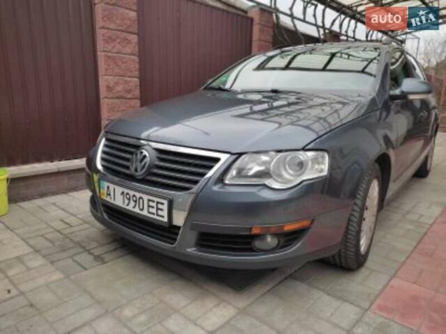 Сірий Фольксваген Пассат, об'ємом двигуна 0 л та пробігом 220 тис. км за 8500 $, фото 1 на Automoto.ua