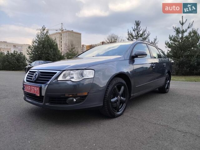 Серый Фольксваген Пассат, объемом двигателя 1.8 л и пробегом 208 тыс. км за 6500 $, фото 1 на Automoto.ua