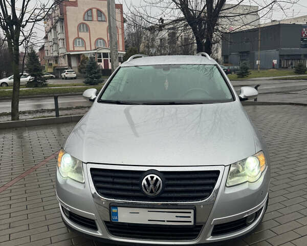 Серый Фольксваген Пассат, объемом двигателя 1.97 л и пробегом 289 тыс. км за 8199 $, фото 1 на Automoto.ua