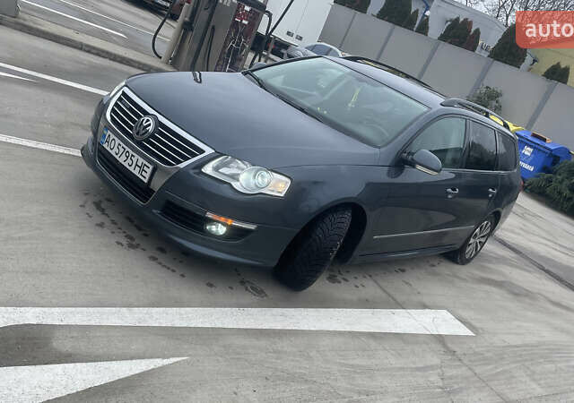 Сірий Фольксваген Пассат, об'ємом двигуна 1.6 л та пробігом 270 тис. км за 6500 $, фото 1 на Automoto.ua