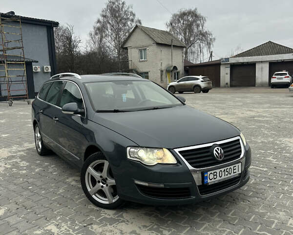 Серый Фольксваген Пассат, объемом двигателя 1.39 л и пробегом 250 тыс. км за 6700 $, фото 1 на Automoto.ua