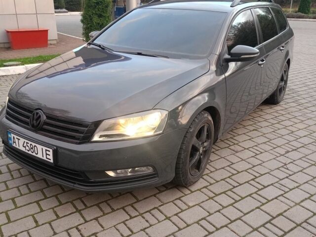 Серый Фольксваген Пассат, объемом двигателя 2 л и пробегом 330 тыс. км за 9300 $, фото 1 на Automoto.ua