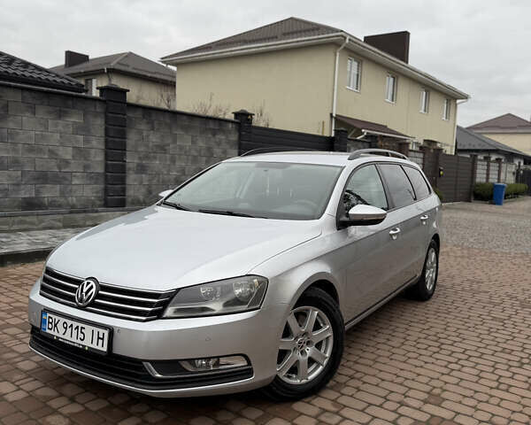 Серый Фольксваген Пассат, объемом двигателя 1.97 л и пробегом 299 тыс. км за 8700 $, фото 1 на Automoto.ua