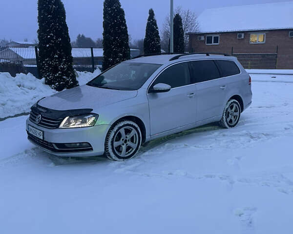 Серый Фольксваген Пассат, объемом двигателя 1.6 л и пробегом 297 тыс. км за 7650 $, фото 1 на Automoto.ua
