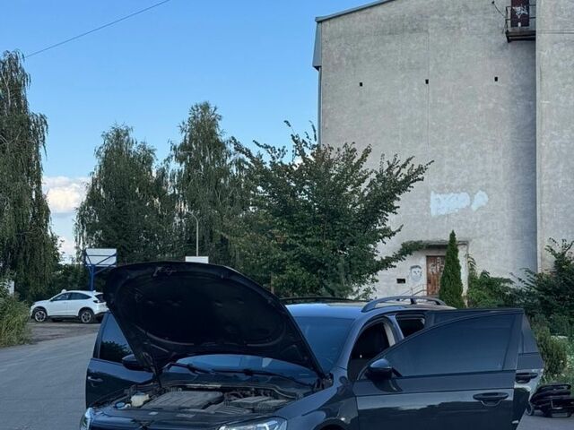 Сірий Фольксваген Пассат, об'ємом двигуна 1.97 л та пробігом 295 тис. км за 11000 $, фото 1 на Automoto.ua