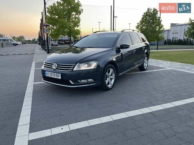 Серый Фольксваген Пассат, объемом двигателя 1.6 л и пробегом 292 тыс. км за 8299 $, фото 1 на Automoto.ua