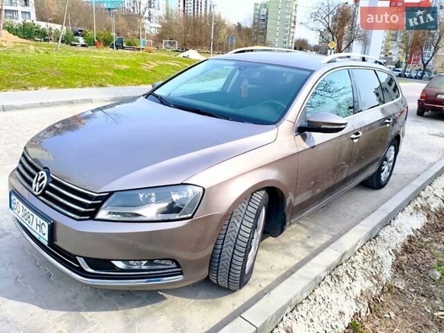 Серый Фольксваген Пассат, объемом двигателя 2 л и пробегом 269 тыс. км за 11800 $, фото 1 на Automoto.ua