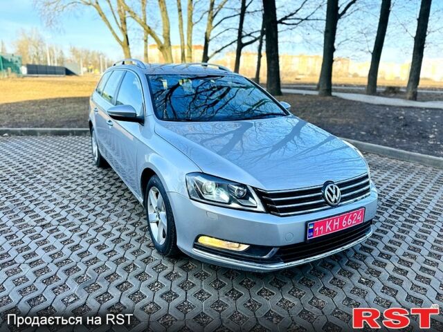 Серый Фольксваген Пассат, объемом двигателя 2 л и пробегом 227 тыс. км за 12000 $, фото 1 на Automoto.ua