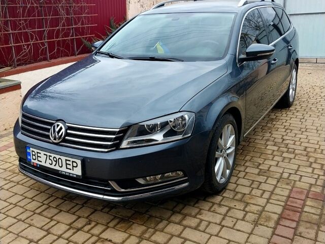 Сірий Фольксваген Пассат, об'ємом двигуна 2 л та пробігом 223 тис. км за 11500 $, фото 1 на Automoto.ua