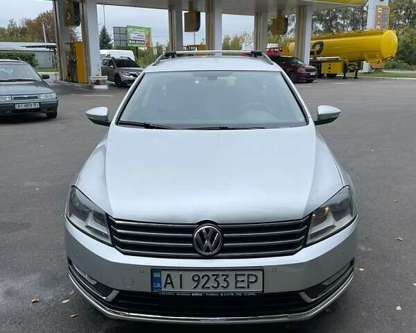 Серый Фольксваген Пассат, объемом двигателя 1.6 л и пробегом 284 тыс. км за 8600 $, фото 1 на Automoto.ua