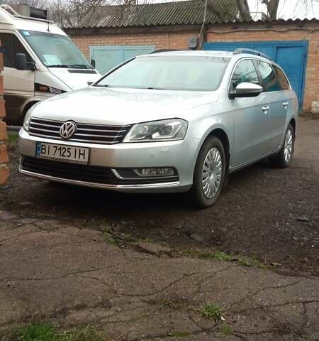 Серый Фольксваген Пассат, объемом двигателя 1.97 л и пробегом 300 тыс. км за 10399 $, фото 1 на Automoto.ua