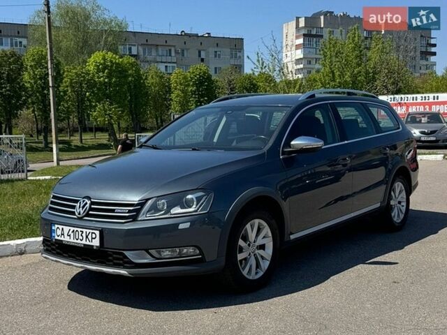 Серый Фольксваген Пассат, объемом двигателя 1.98 л и пробегом 242 тыс. км за 10900 $, фото 1 на Automoto.ua